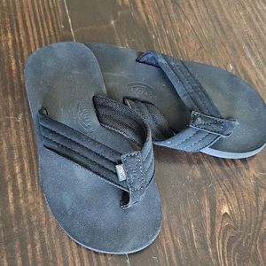 Boys Rainbow sandals, Size 11/12, Black